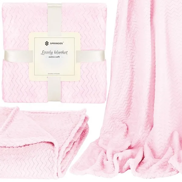 Narzuta na łóżko, koc 200x220 cm pudrowy róż, dwustronny tłoczony pled na kanapę zygzak