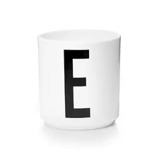 kubek porcelanowy litera E Design Letters