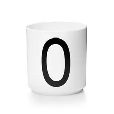kubek porcelanowy litera O Design Letters