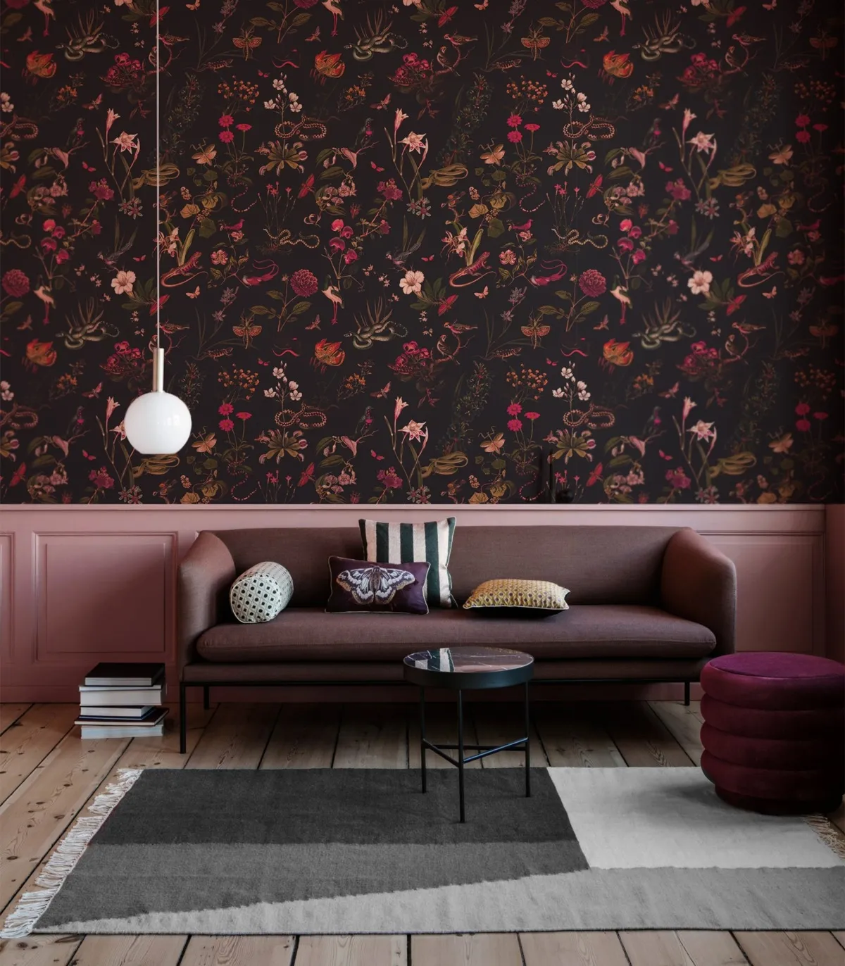 Tapeta Wallcolors - Mysterious Garden