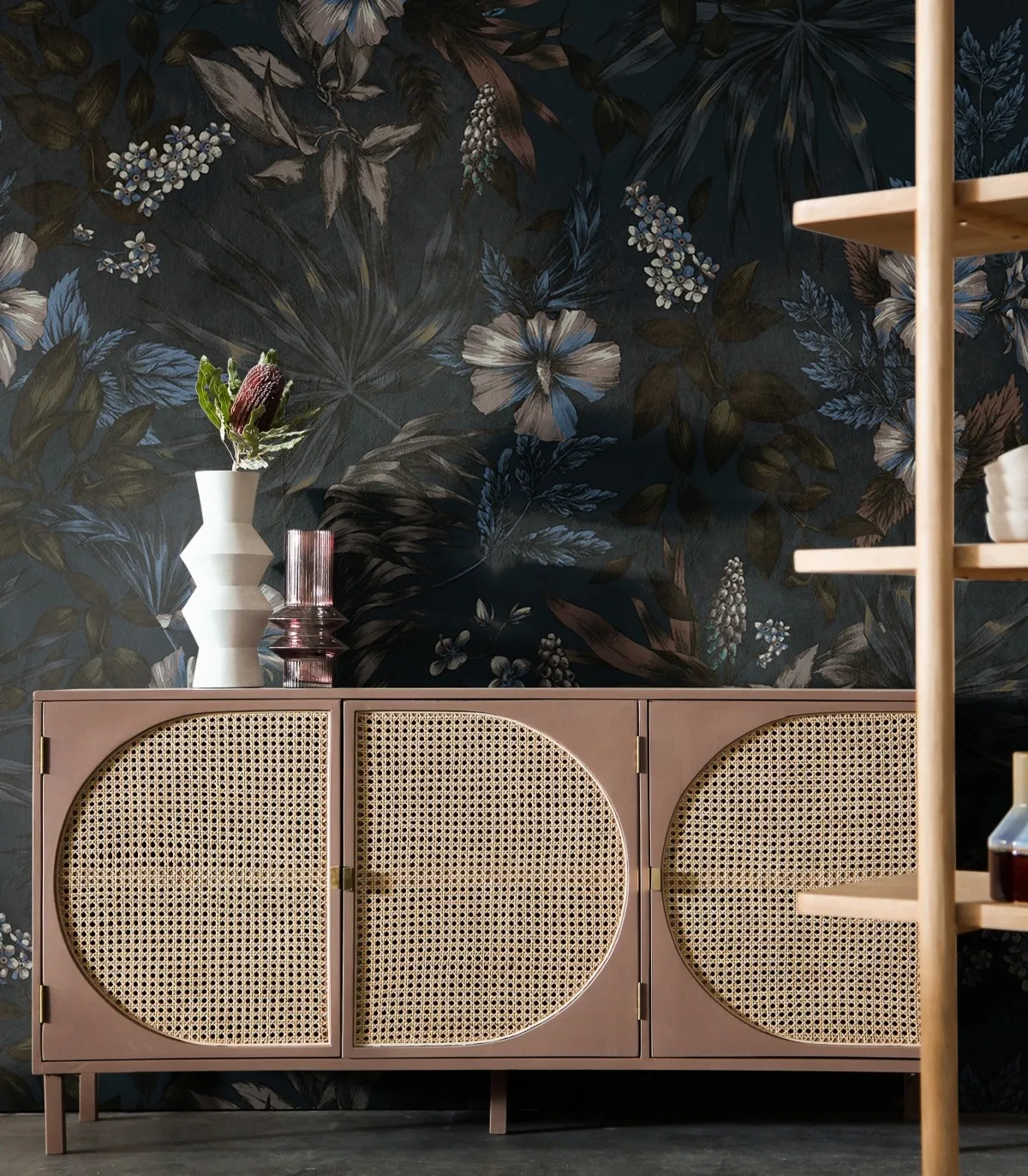 Tapeta Wallcolors - Darkness Navy Blue