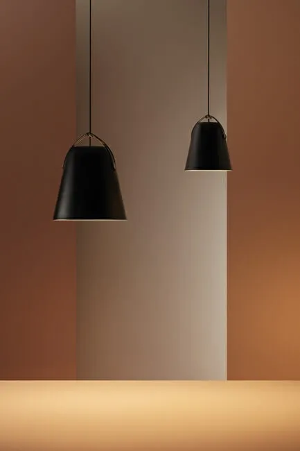 NAPA BIG Leds C4 lampa wisząca - Czarny / złote zaczepy przy kloszu