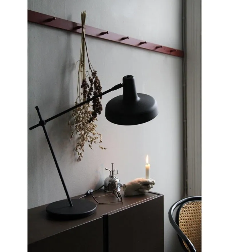 ARIGATO PALACE GrupaProducts lampa stołowa - Czarny