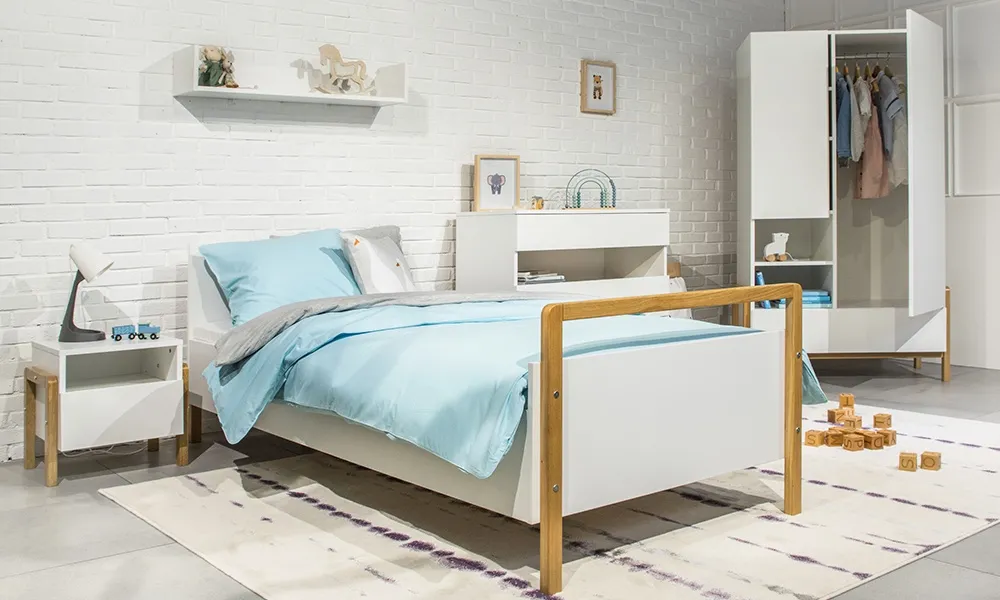 Szafa do pokoju dziecięcego biała mat 100 x 180 cm Bruno