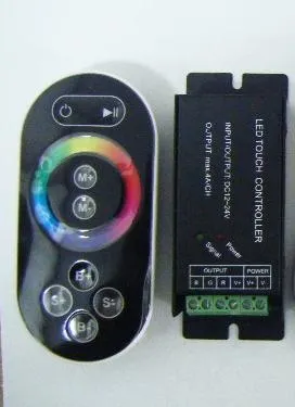 Sterownik RGB  TRF8B (SJ) 144W pilot dotykowy, sterowanie radiowe z  pilota i sterownika