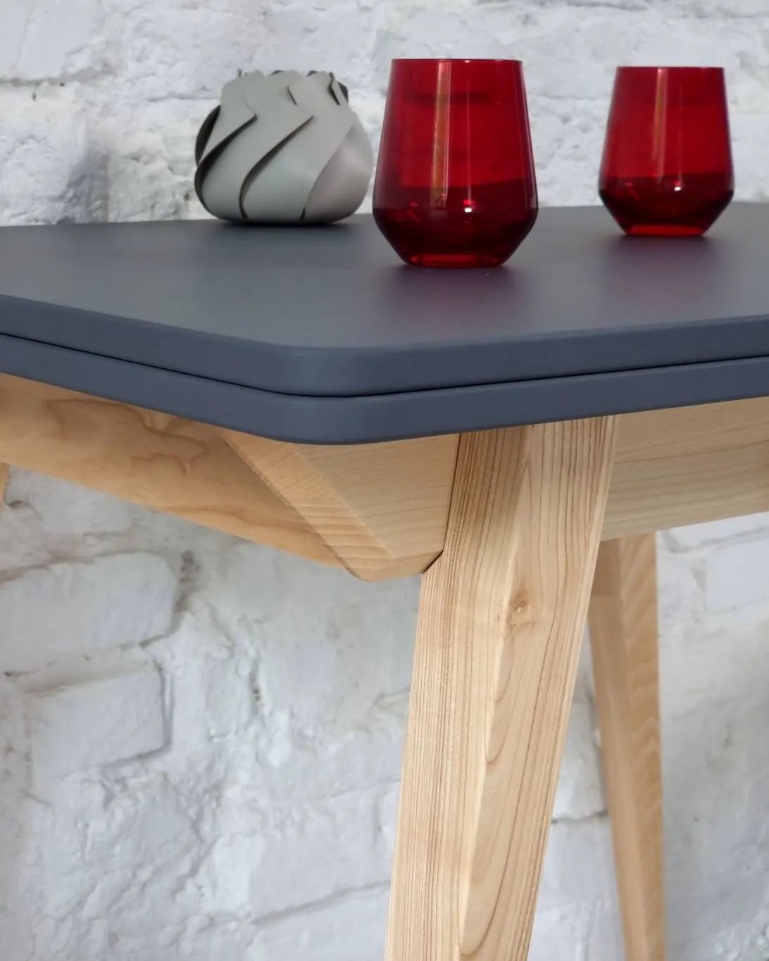 Stół ENVELOPE Rozkładany 90x65cm Grafitowy Orzech