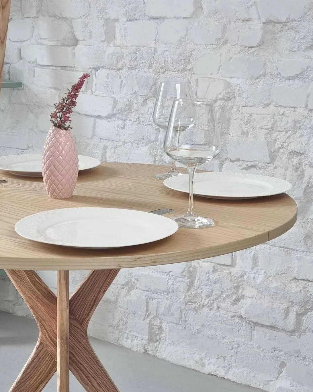 Półokrągły Rozkładany Stół JUBI śr. 90cm Jesion