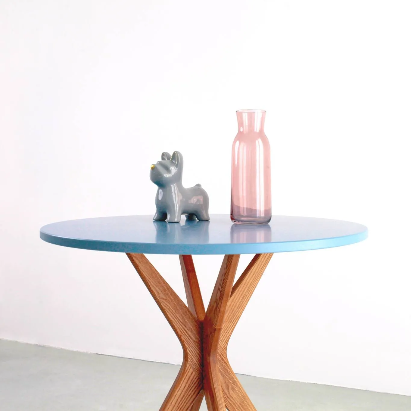 Mały Okrągły Stół JUBI śr. 70cm Dąb Ciemnoszary