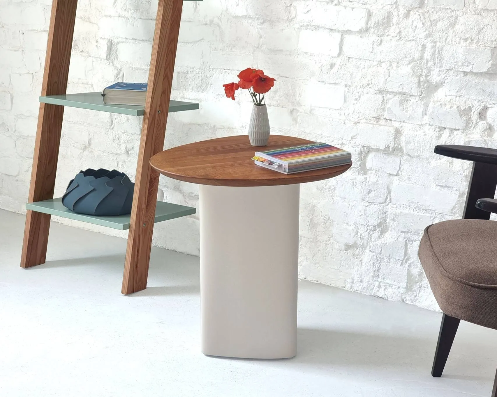 Mały Stolik Cells Mini 50x50x50cm Kawa z Mlekiem Dąb