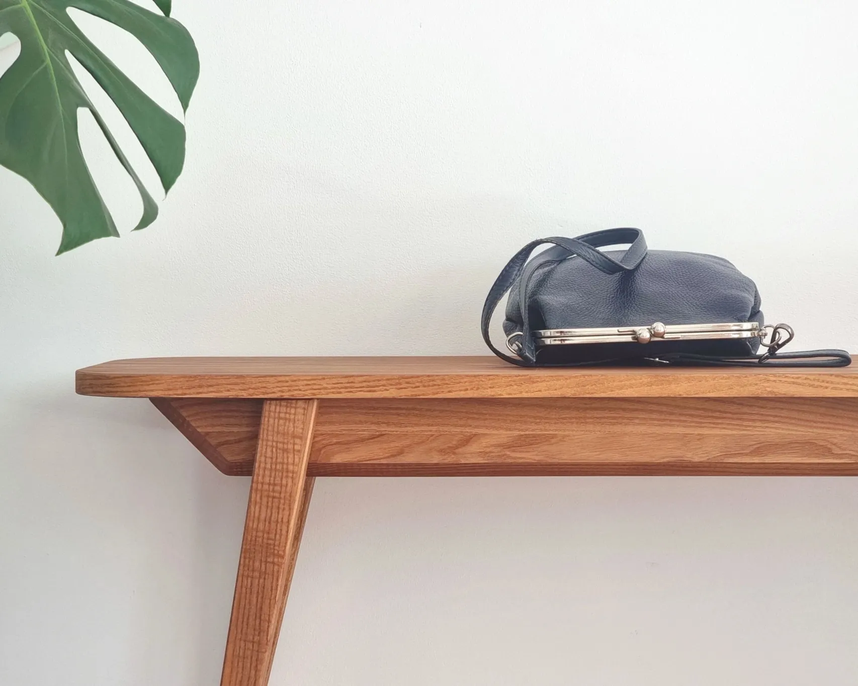 Ławka 120x32x45cm ENVELOPE Biały Jesion