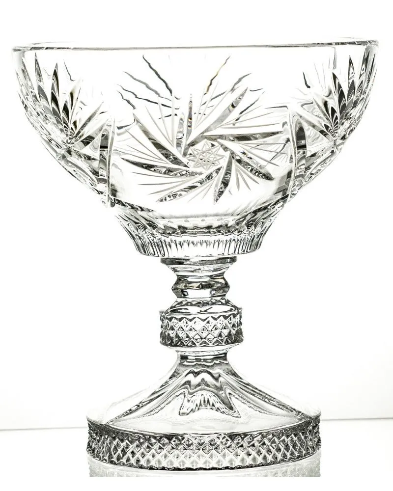 Crystal Julia Salaterka owocarka kryształowa środek stołu Młynek 17,8 cm