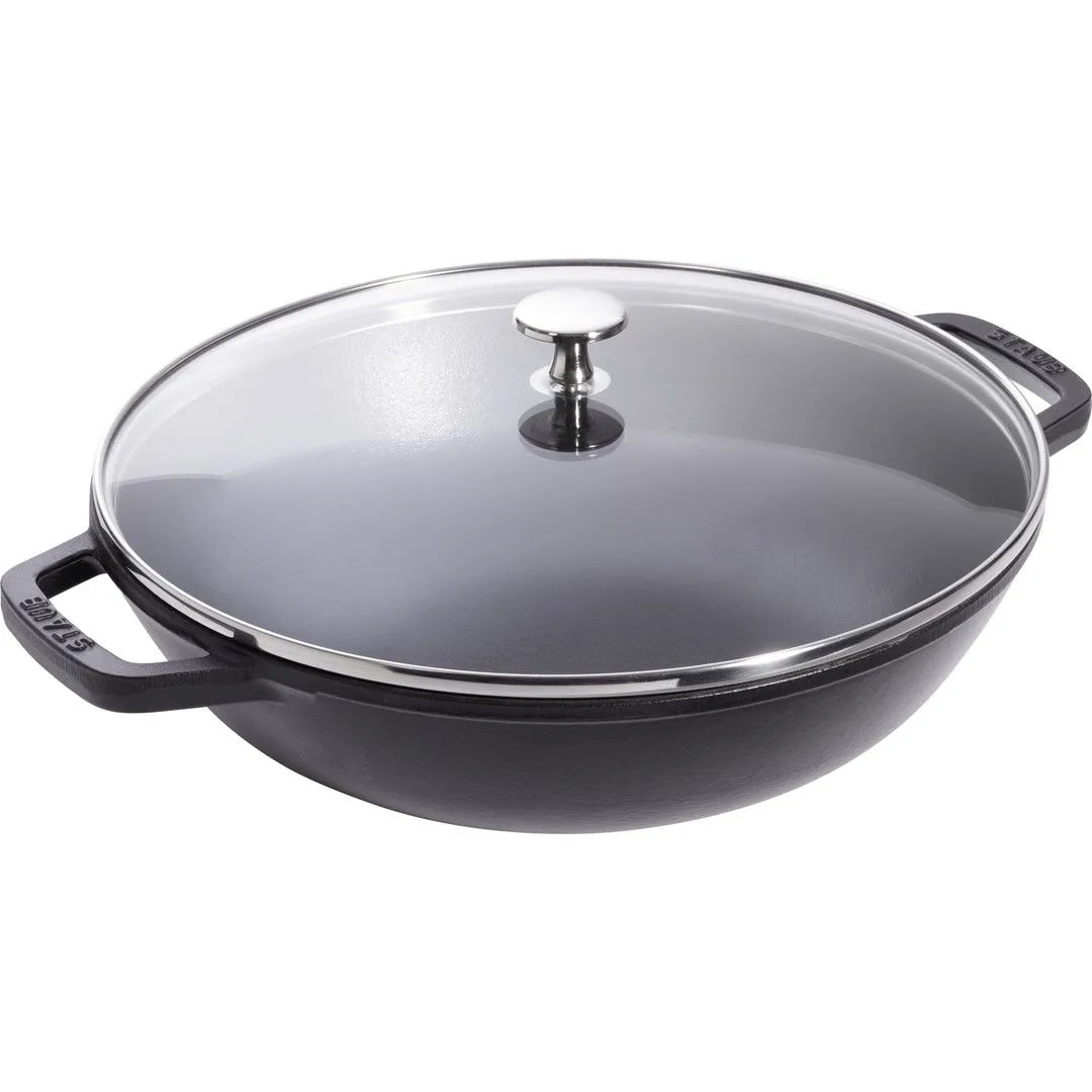 STAUB Wok żeliwny z pokrywką 30 cm, czarny