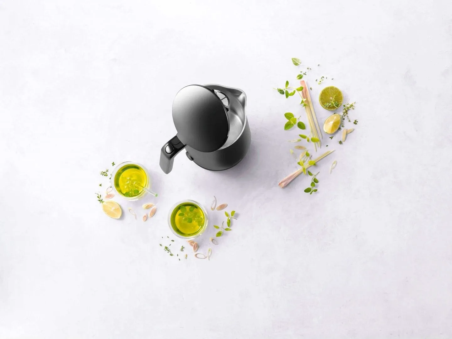 ZWILLING ENFINIGY Czajnik elektryczny 1 ltr, czarny