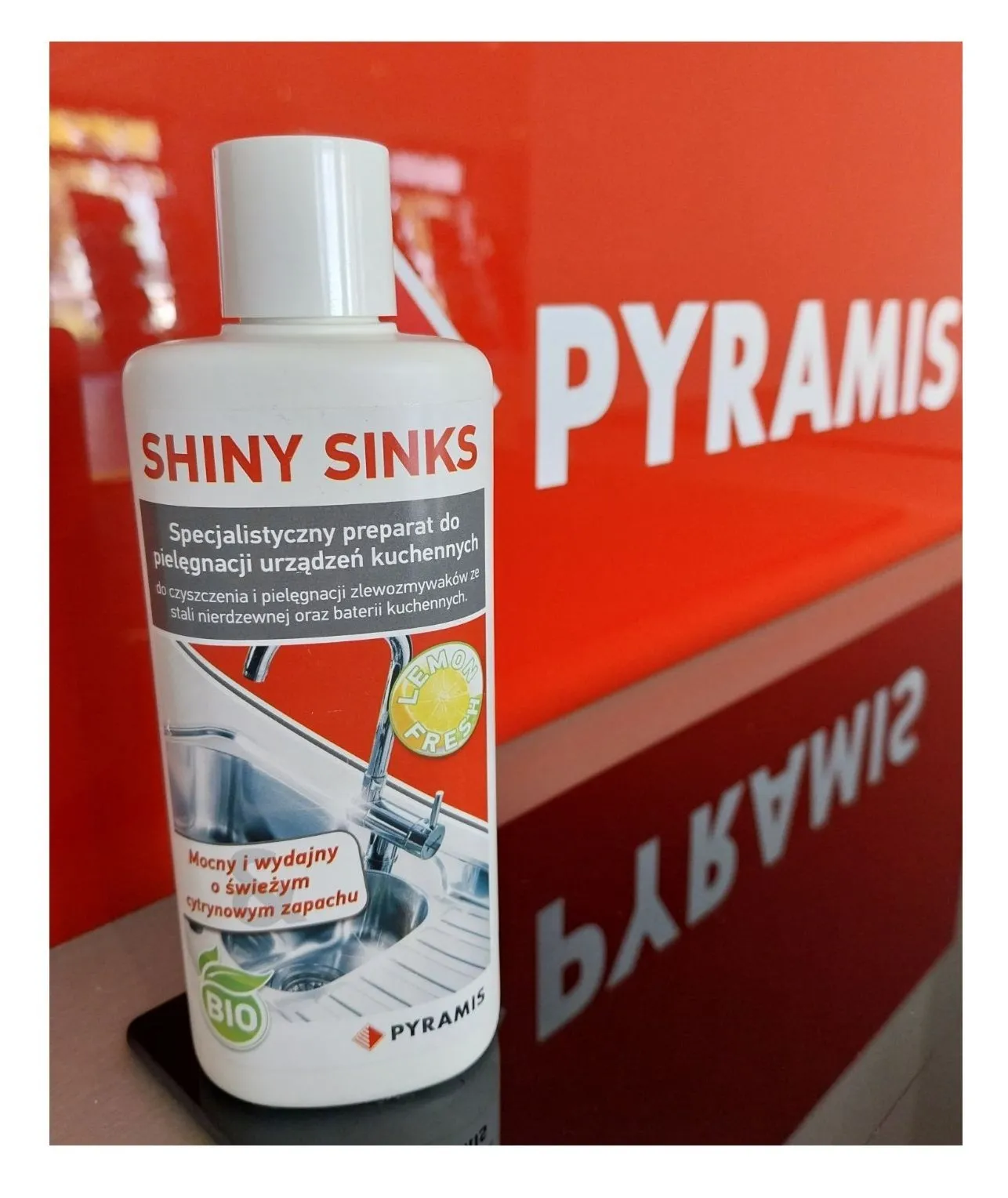 Pyramis SHINY SINKS środek do czyszczenia zlewozmywaków stalowych