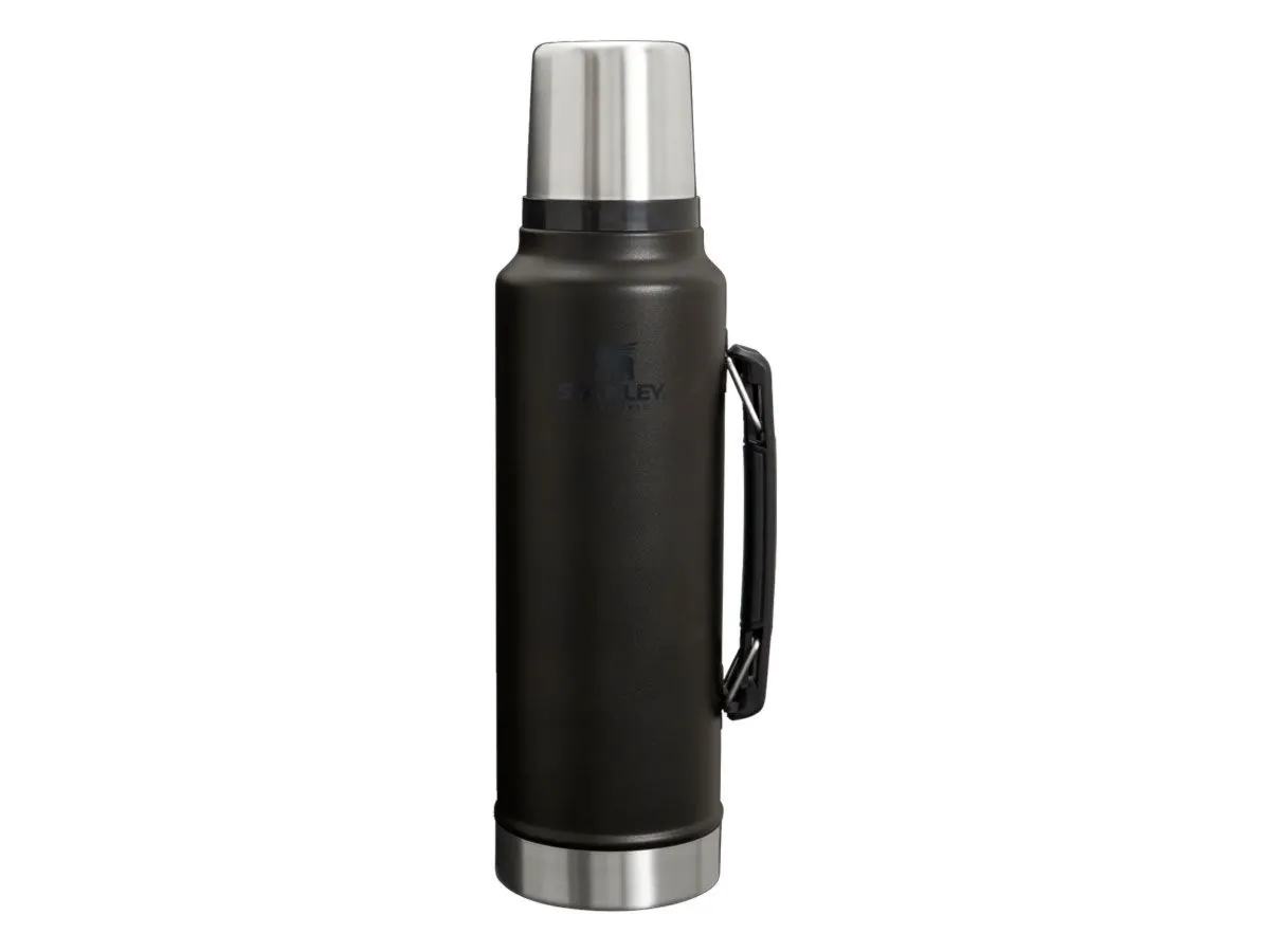 Stanley CLASSIC LEGENDARY BOTTLE 1.5qt /1.4l Black 2.0