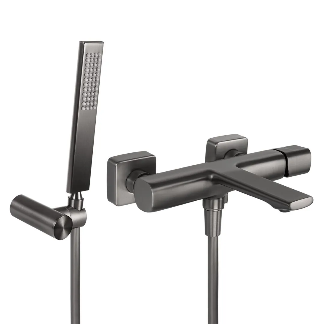 LAVEO Tores - bateria wannowa ścienna z zestawem natryskowym