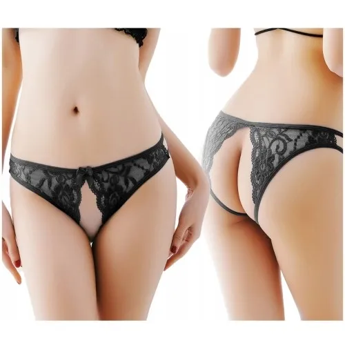 Seksowne i uwodzicielskie figi z otwartym krokiem