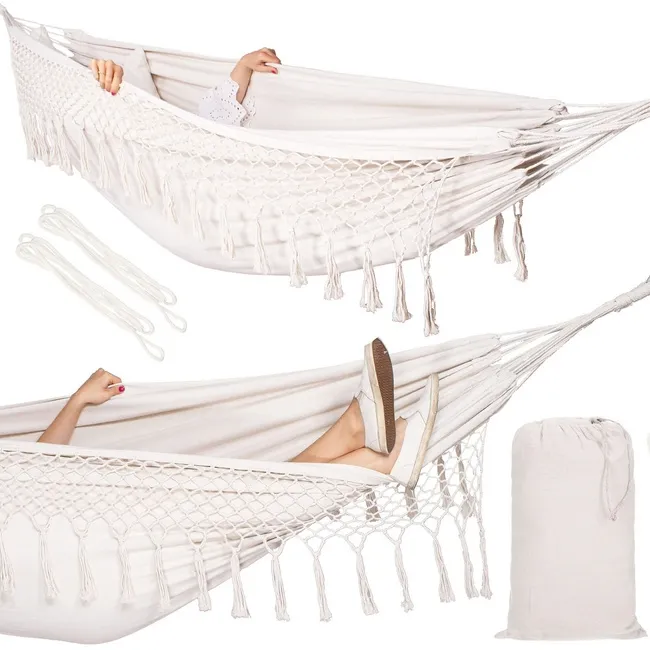 Kremowy hamak dwuosobowy z frędzlami