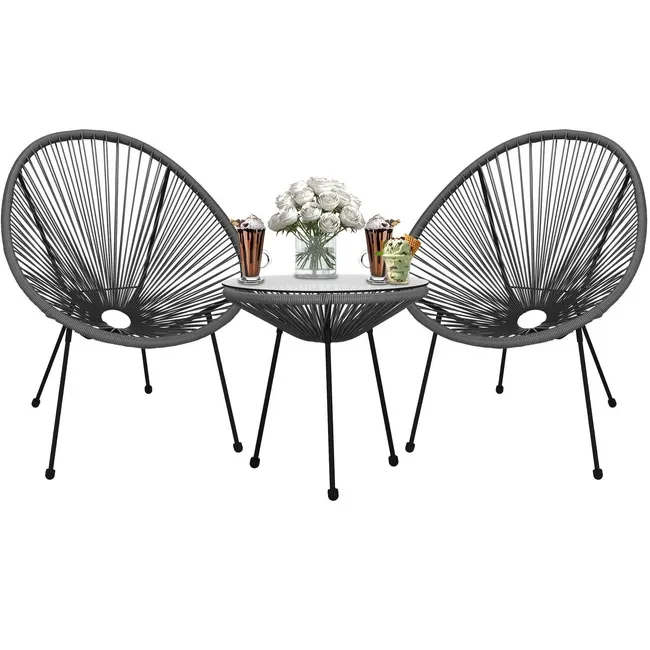Zestaw mebli rattanowych 2 fotele ażurowe i okrągły stolik ze szklanym blatem czarno-szary
