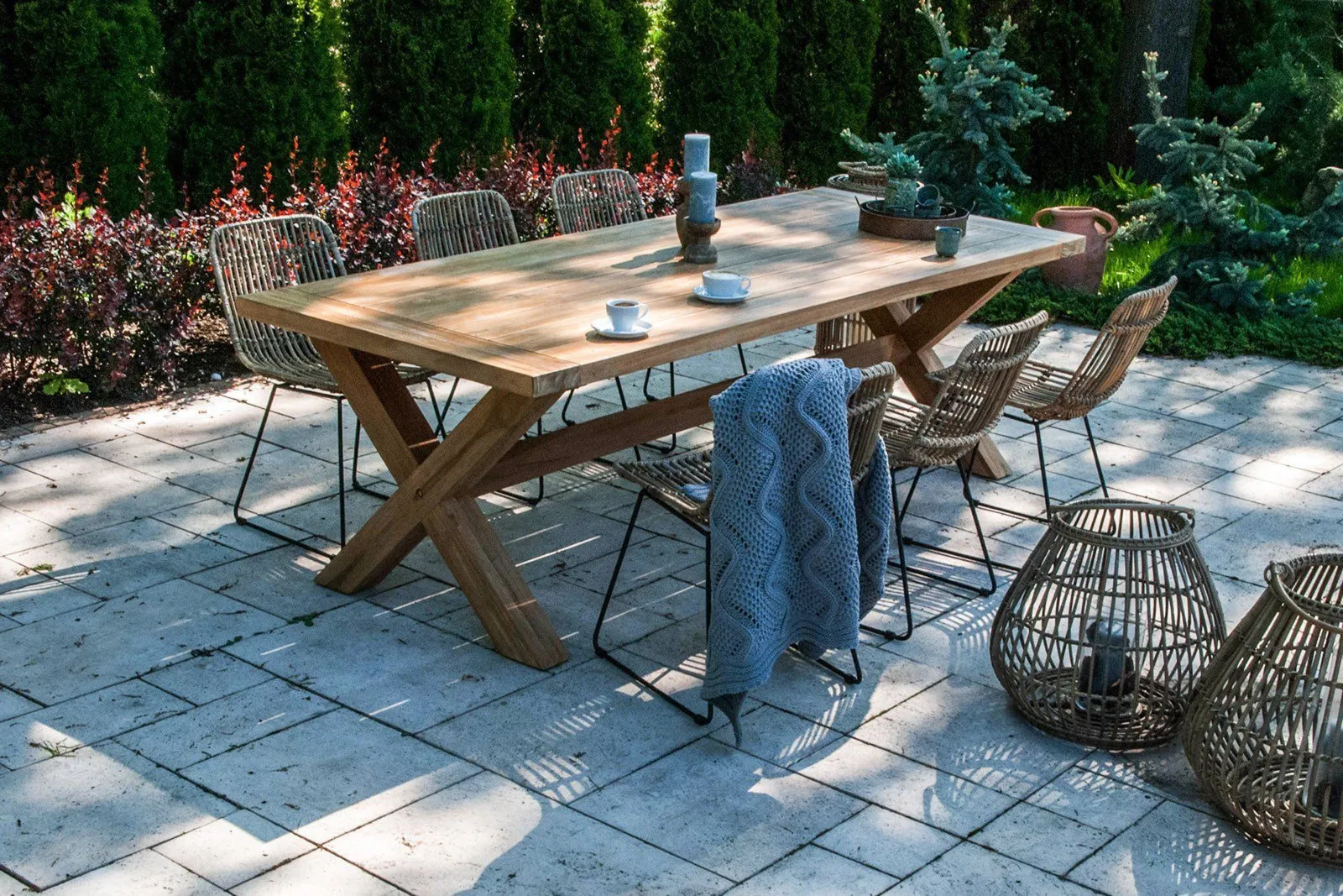 Zestaw mebli na taras LYON I 6 os. Vimine naturalny drewno teak - rattan
