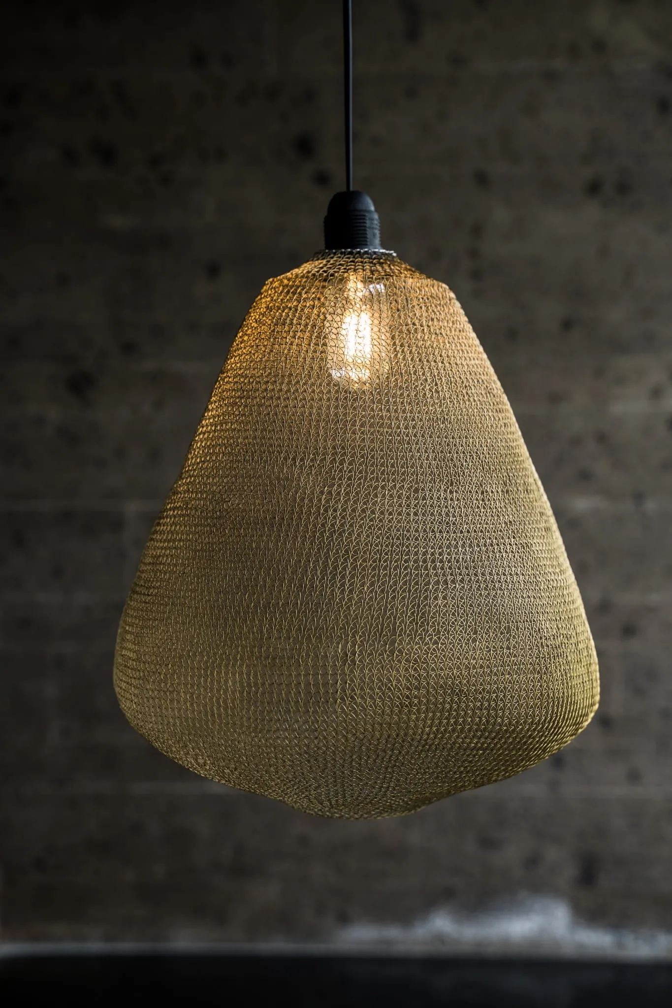 Lampa Valion metalowa złota