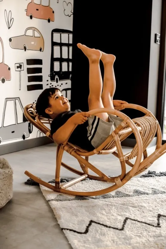 Fotel rattanowy bujany Milano kids