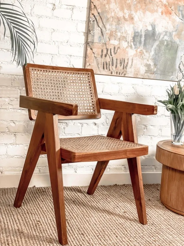 Fotel drewniany Juno brązowy