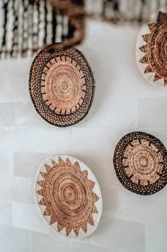 Talerz dekoracyjny z bananowca czarny L