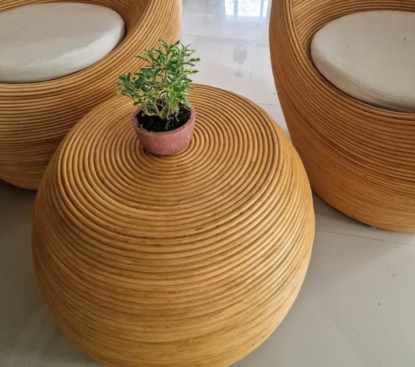 Stolik rattanowy Tango okrągły jasny