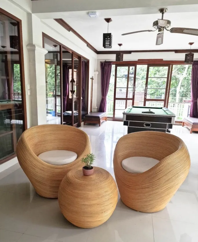 Zestaw rattanowy Tango dwa fotele stolik kawowy okrągły - jasny