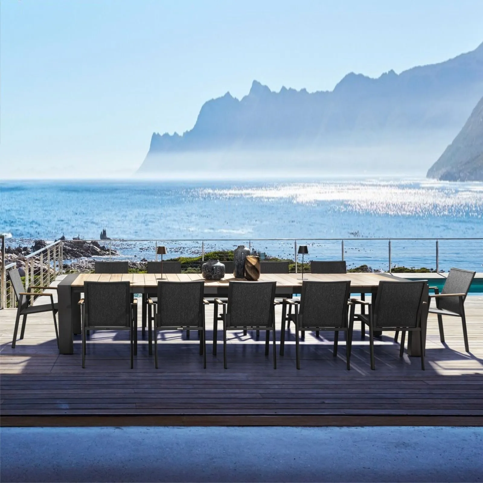 Zestaw Carmine stół rozkładany 228/294x100 i 10 krzeseł antracytowy