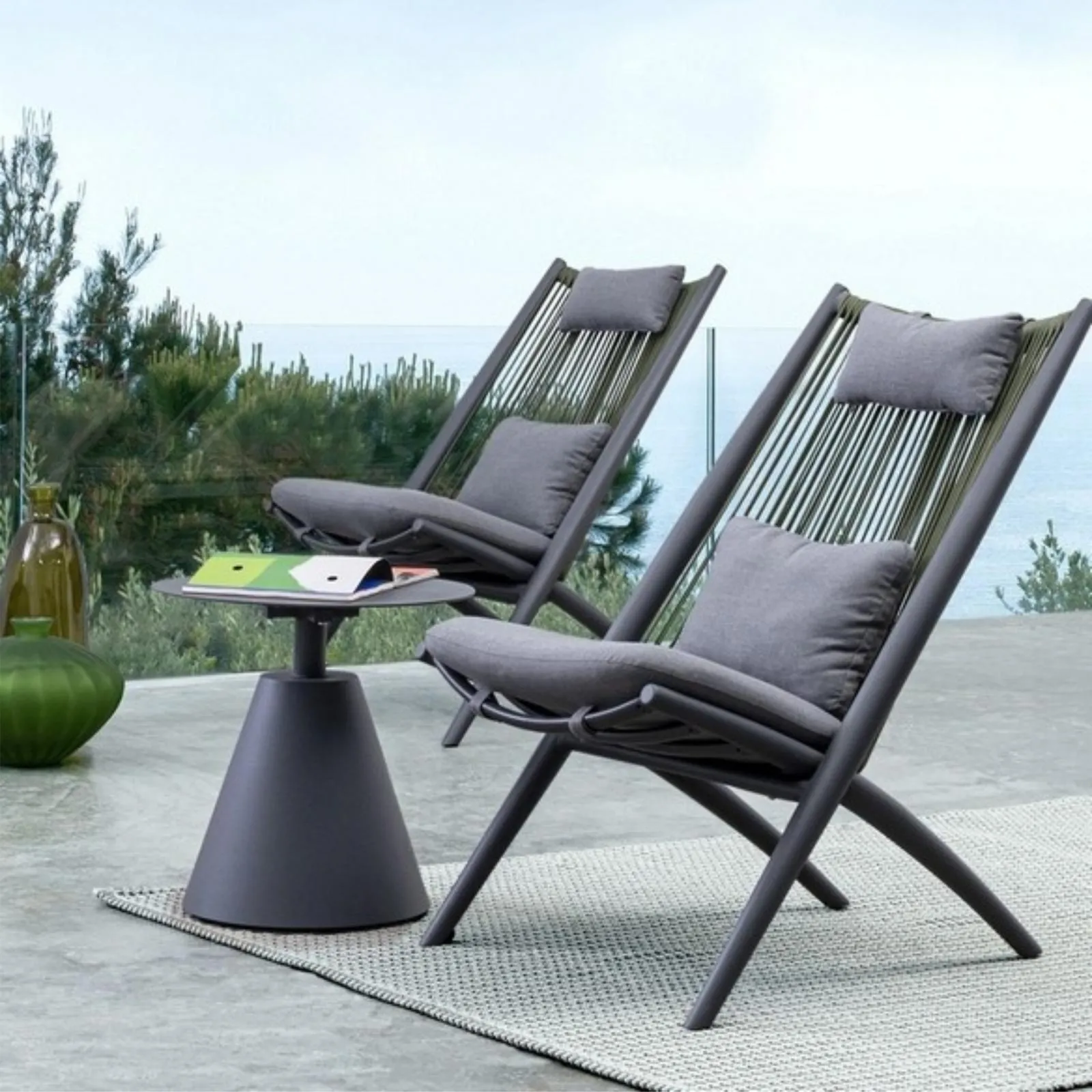 Zestaw ogrodowy Acri dwa fotele stolik kawowy D50 szary