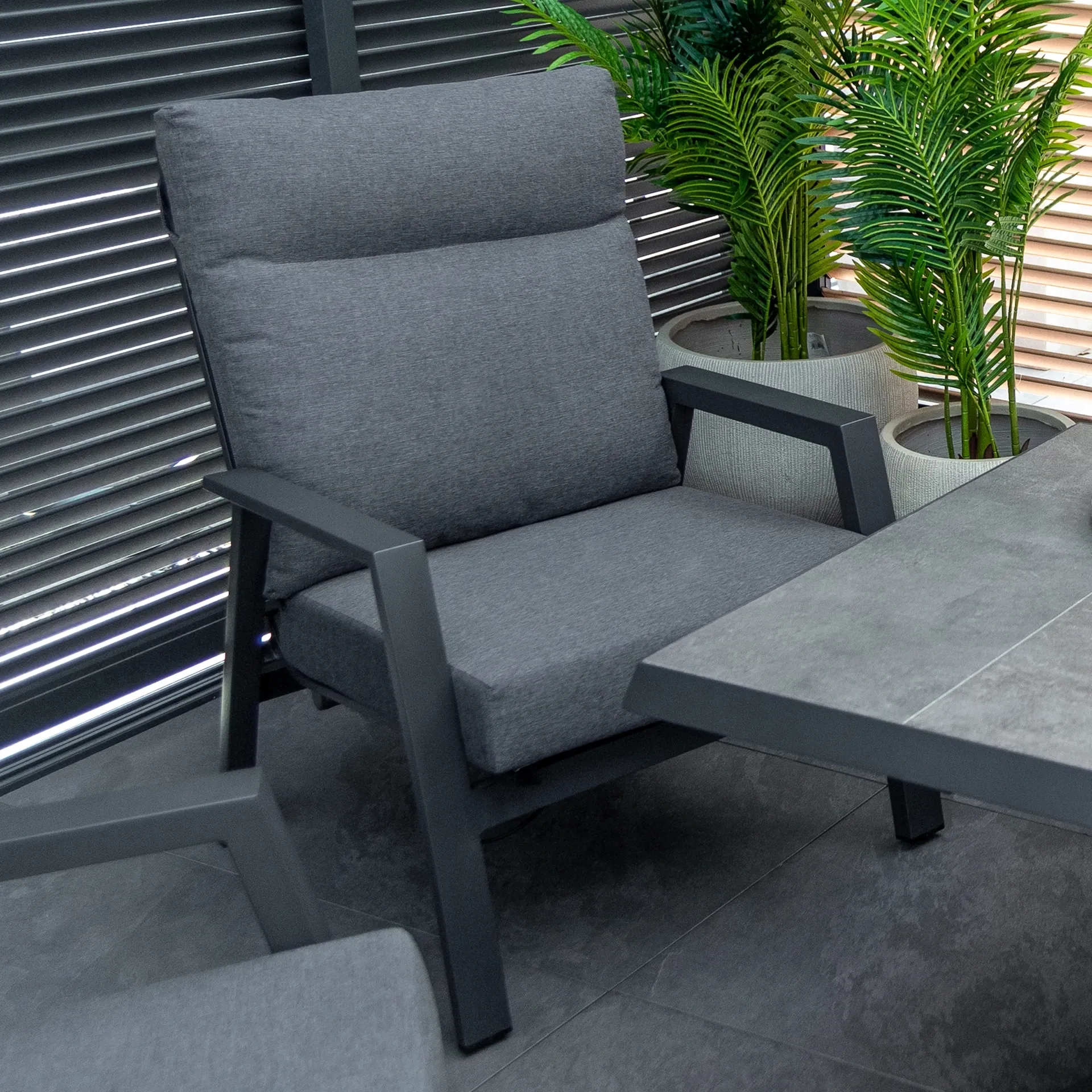 Fotel regulowany ogrodowy Kanva JX55 antracytowy