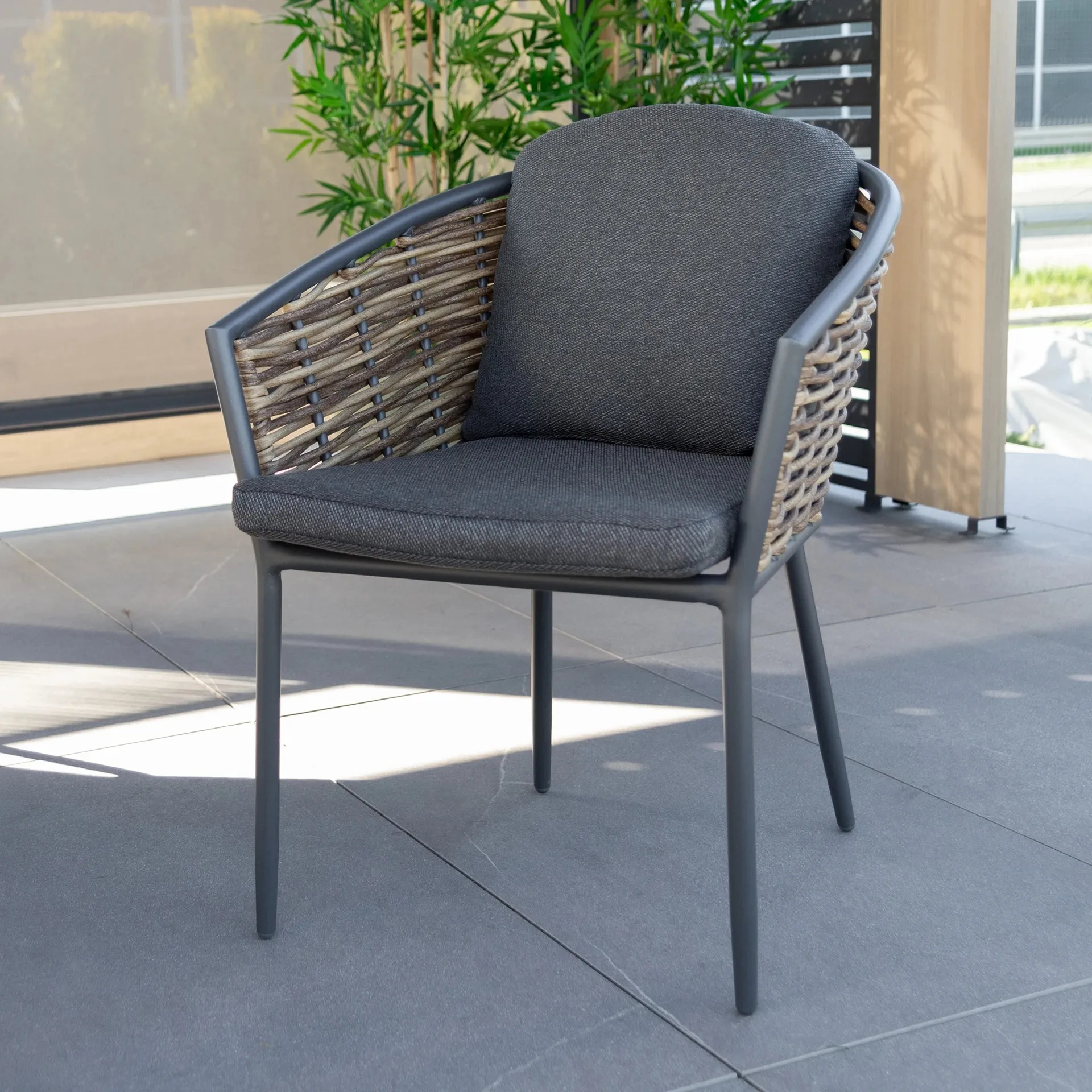 Krzesło Malpensa YK13 - czarne