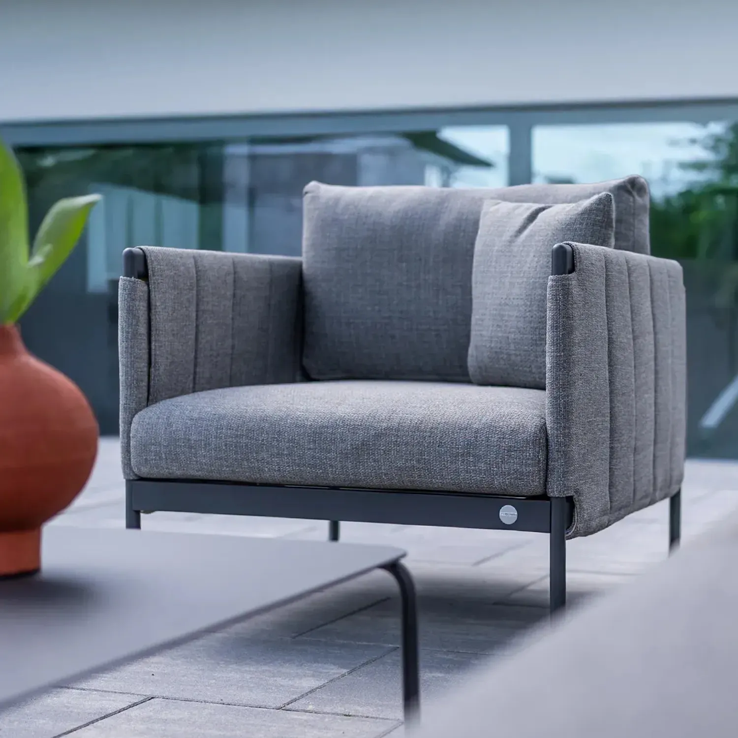 Fotel ogrodowy SODA  80x80x73 ZUMM antracytowy aluminium