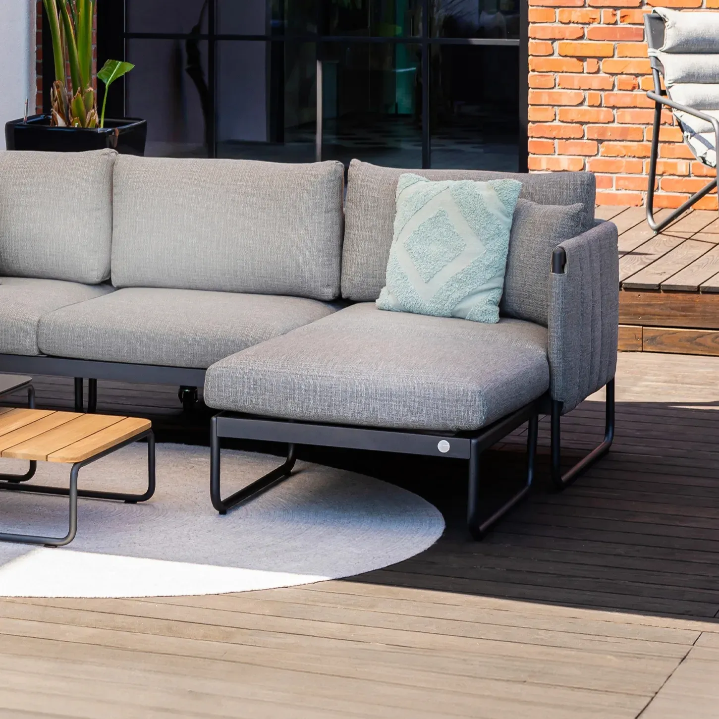 Puf - podnóżek ogrodowy do zestawu SODA  70x70 ZUMM antracytowy aluminium