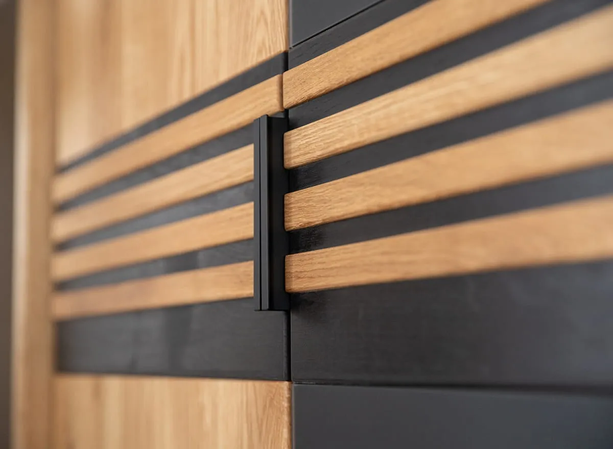 Szafa 4D dębowa podwójne drzwi szklane Ravello