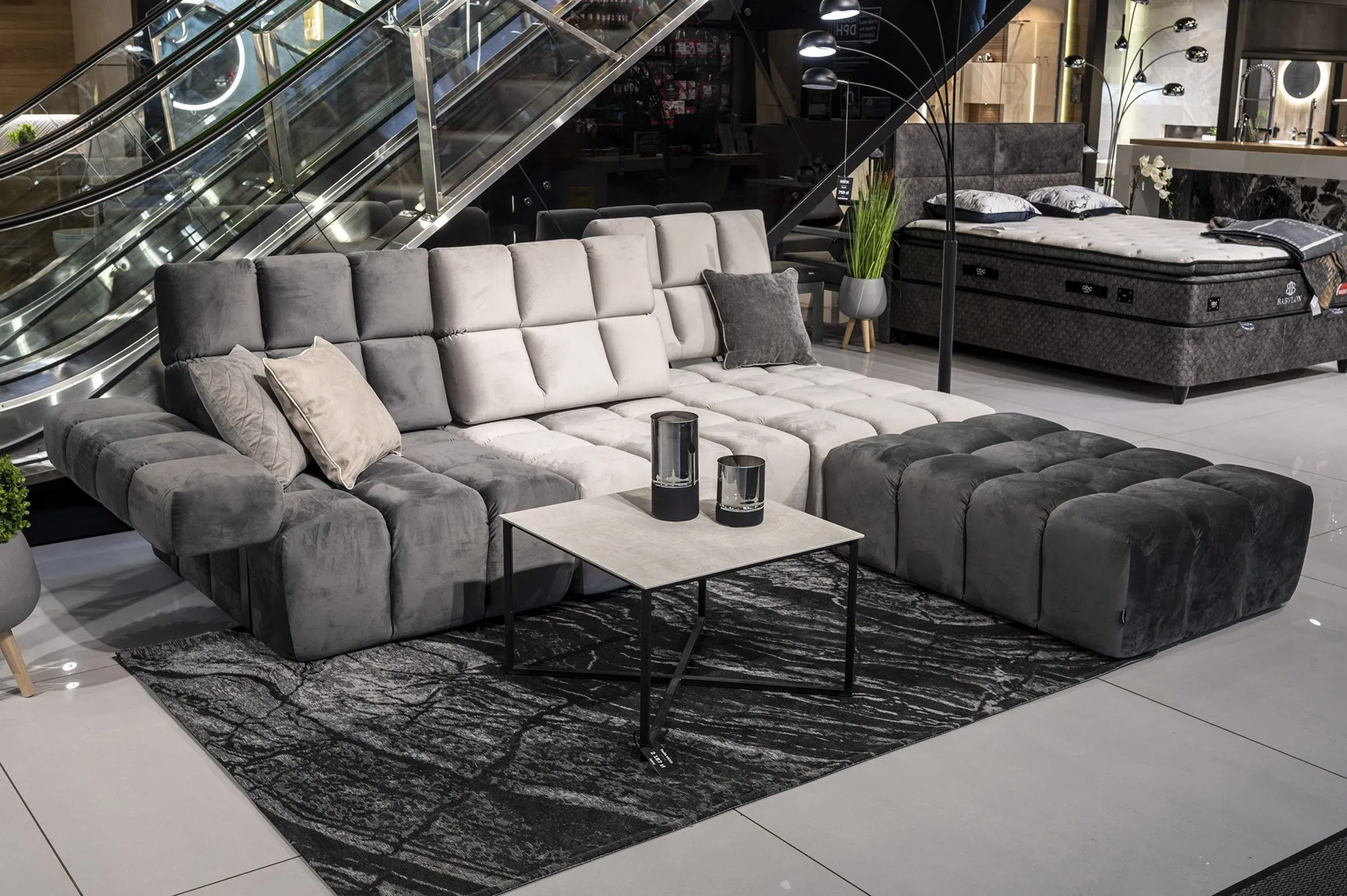 Nowoczesna sofa narożnik Choco - kolekcja modułowa Bizzarto - wyprzedaż ekspozycji Homms