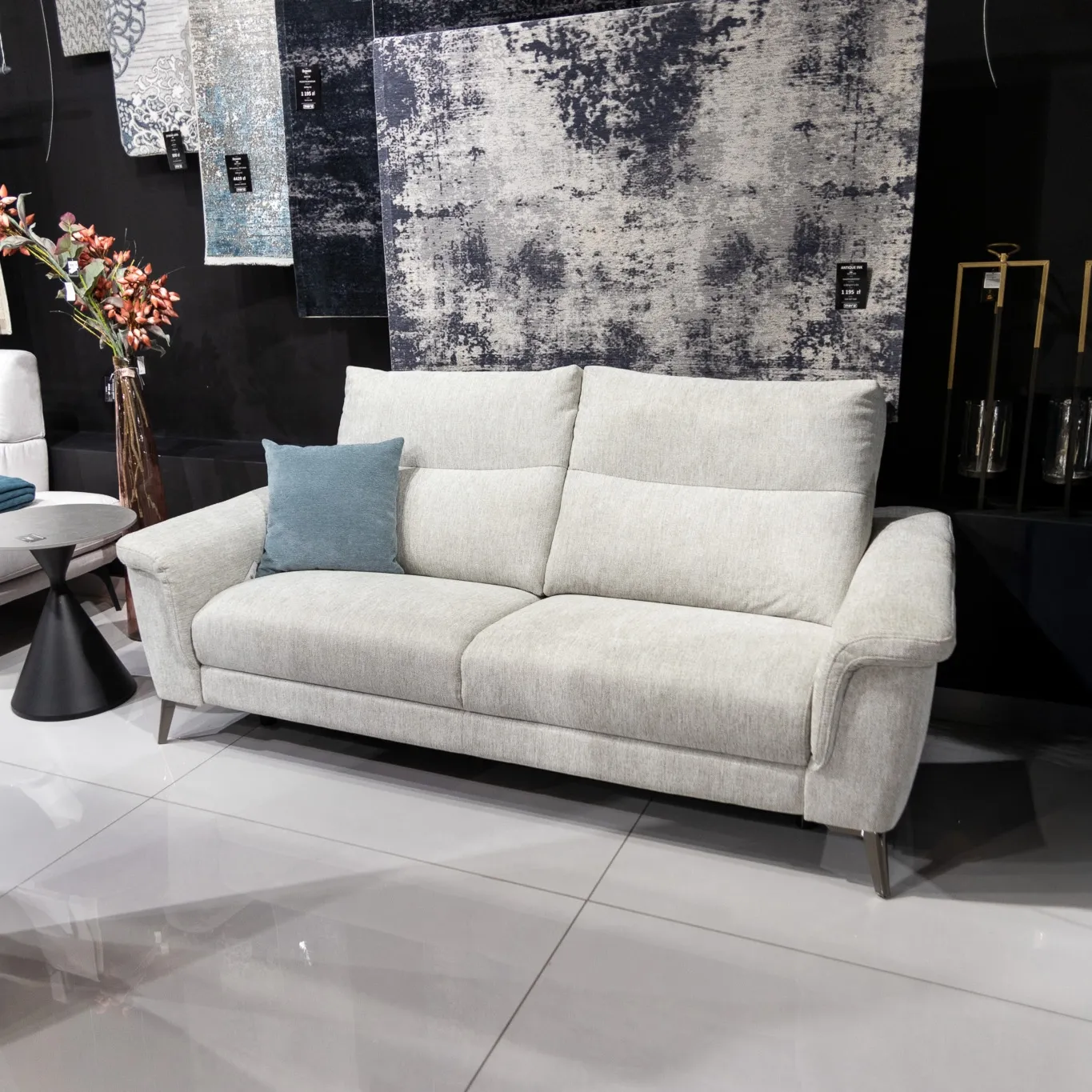 Nowoczesna sofa Verbena Vero - wyprzedaż ekspozycji Homms