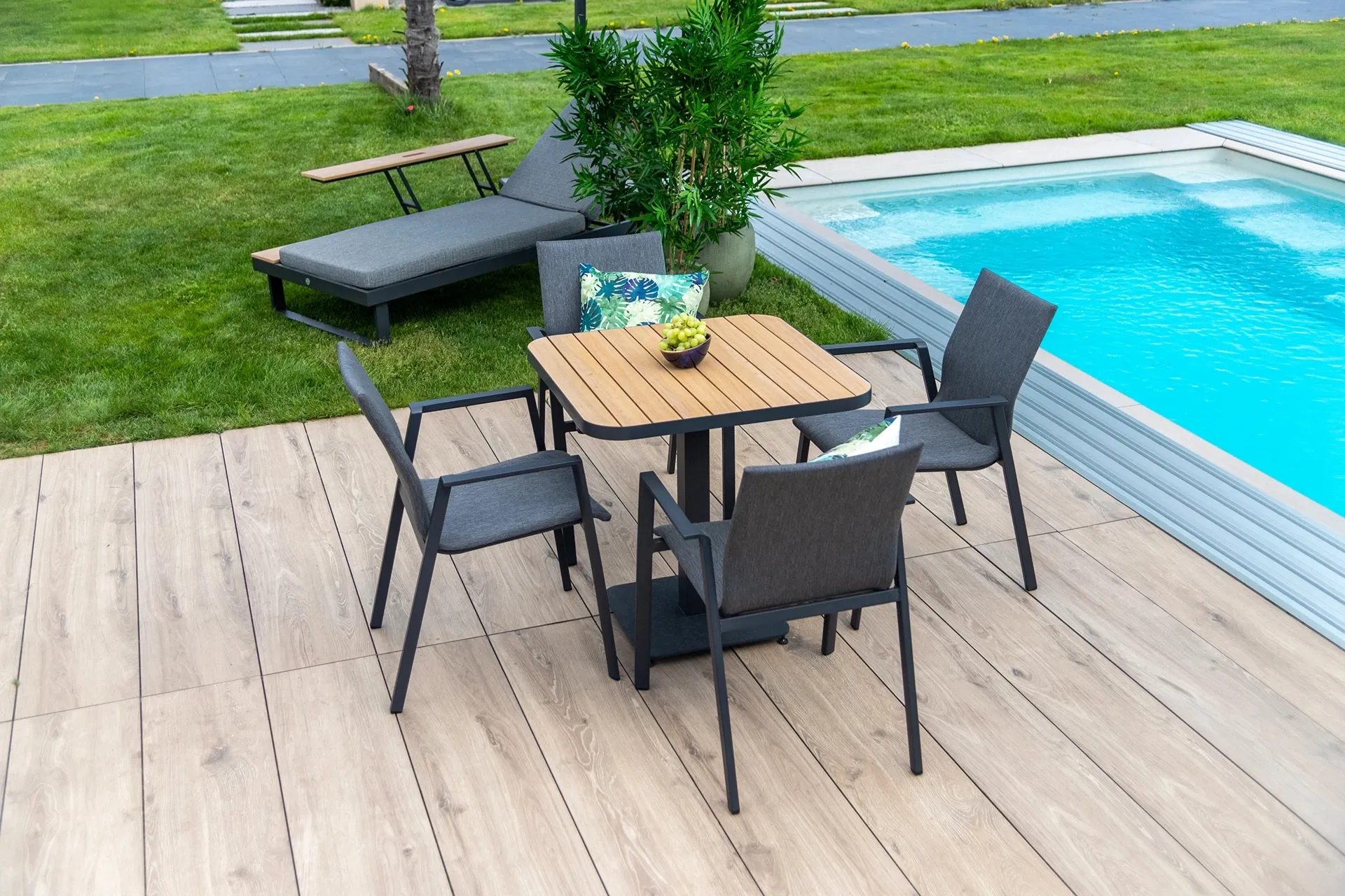 Bolzano Bolonia Stolik ogrodowy horeca 75x75 czarny aluminiowy