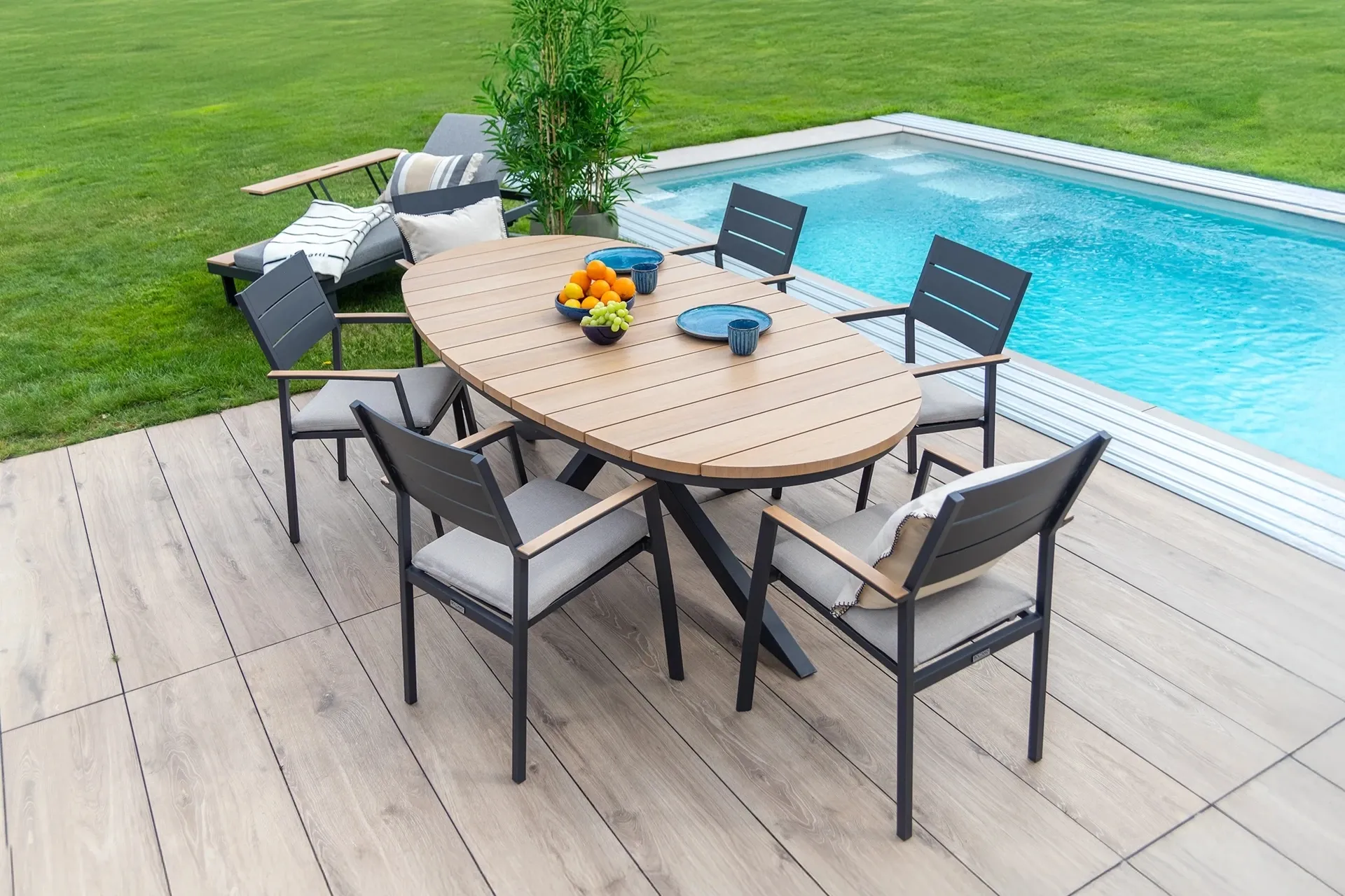 Bolzano zestaw mebli jadalnianych do ogrodu Zefiro 218x115 antracytowy aluminium