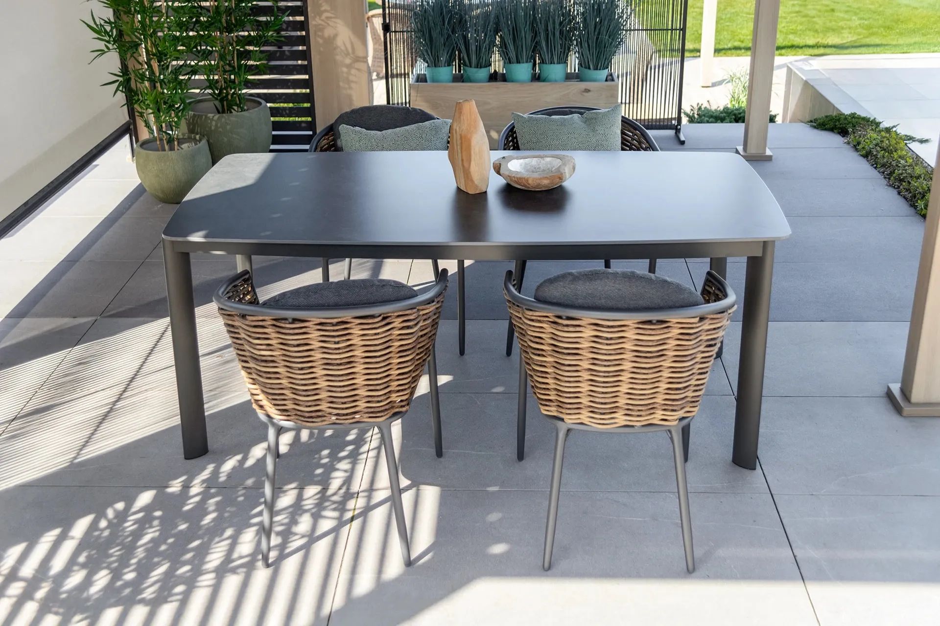 Zestaw jadalniany ogrodowy Bolzano Allegro stół ogrodowy i krzesła Malpensa 180x90 antracyt aluminium