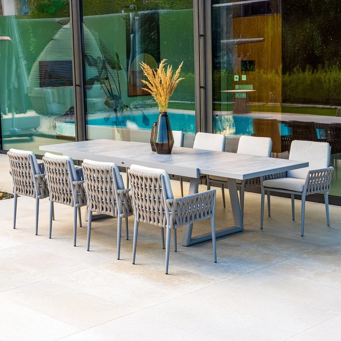 Zestaw mebli ogrodowych CLUB II Couture Jardin szarobeżowe