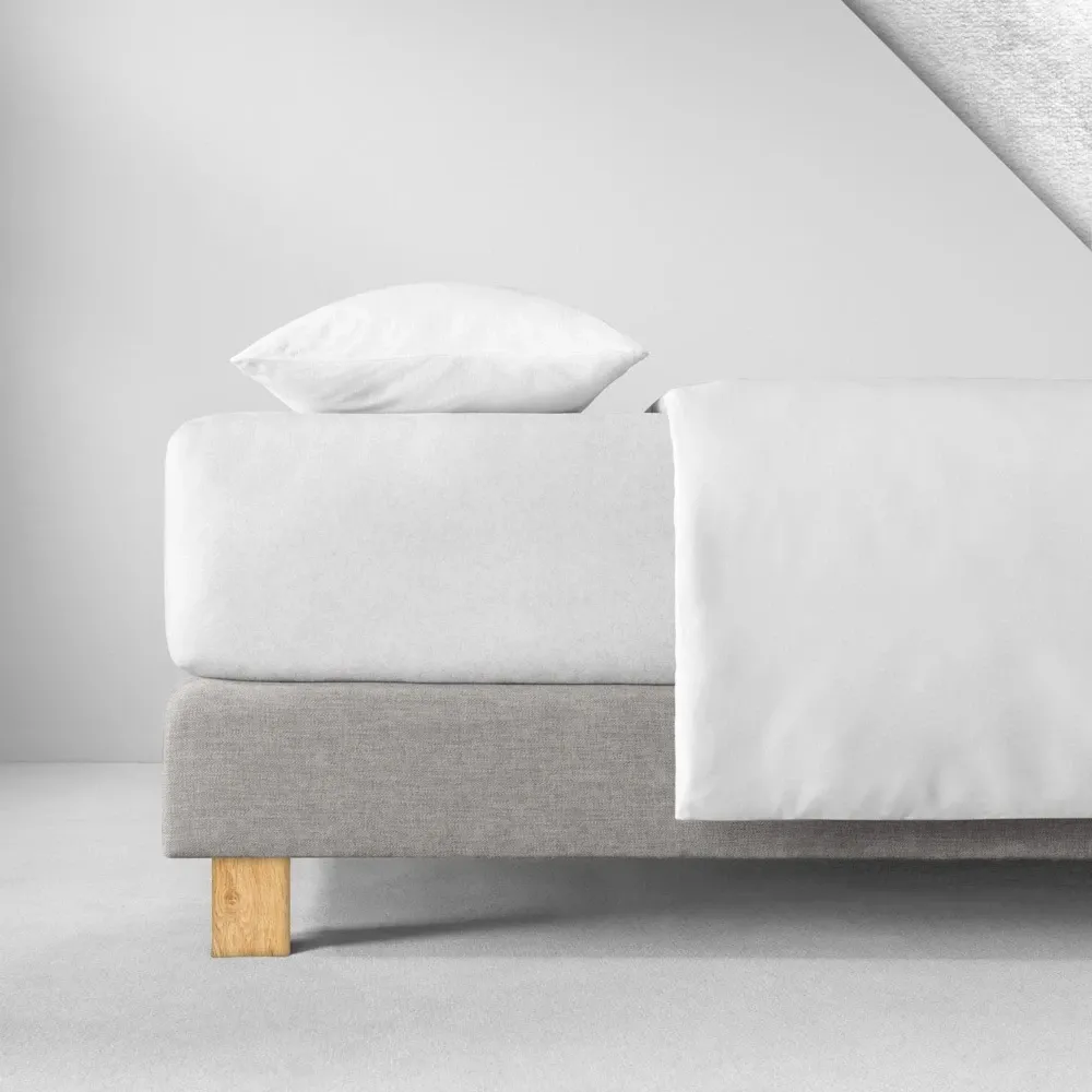 Prześcieradło z gumką Estella 100 Welur 200x200cm