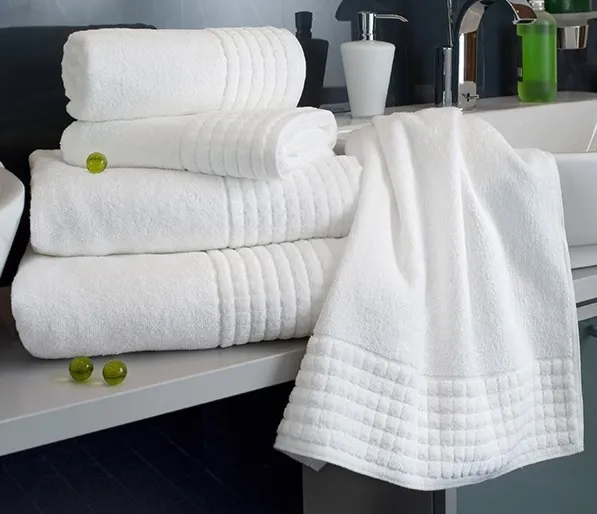 Ręcznik Estella 010 Palma Frotte 70x140cm